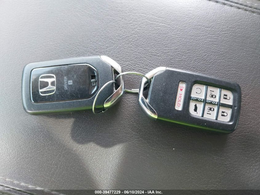 2018 Honda Odyssey Ex-L VIN: 5FNRL6H77JB081116 Lot: 39477229