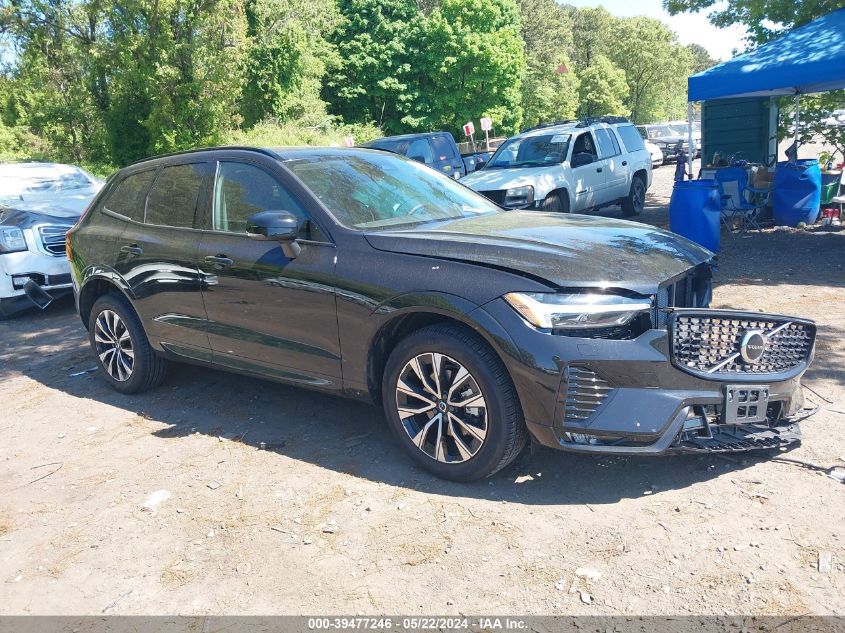 VOLVO XC60 B5 CORE DARK THEME 2024