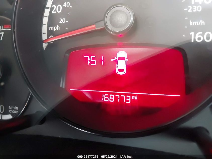 2013 VOLKSWAGEN BEETLE 2.5L - 3VW5X7AT6DM832607