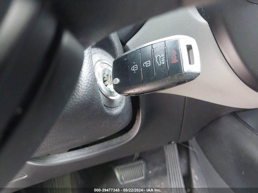 2016 Kia Soul VIN: KNDJN2A22G7377531 Lot: 39477345