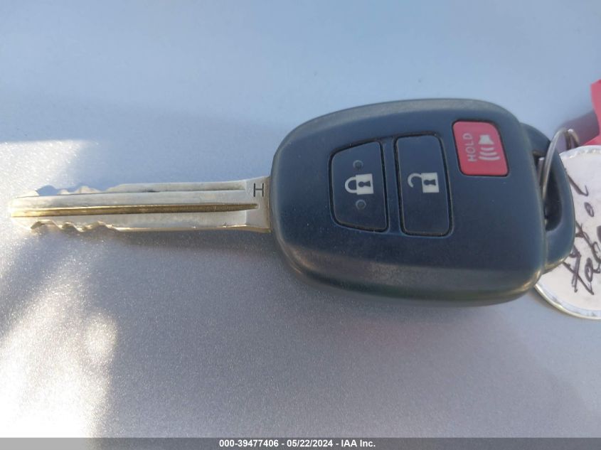 2017 Toyota Tacoma Trd Sport VIN: 5TFCZ5AN4HX082733 Lot: 39477406