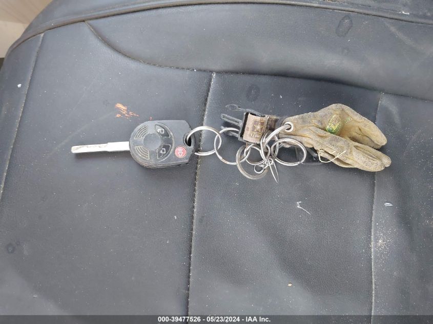 2018 Ford Escape Se VIN: 1FMCU9GD7JUC33555 Lot: 39477526