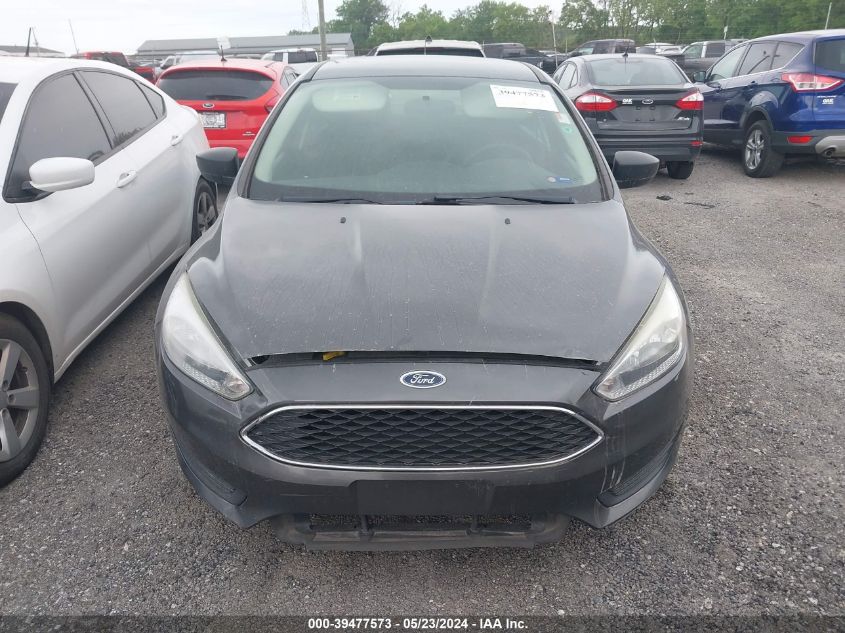 2016 Ford Focus S VIN: 1FADP3E2XGL335645 Lot: 39477573