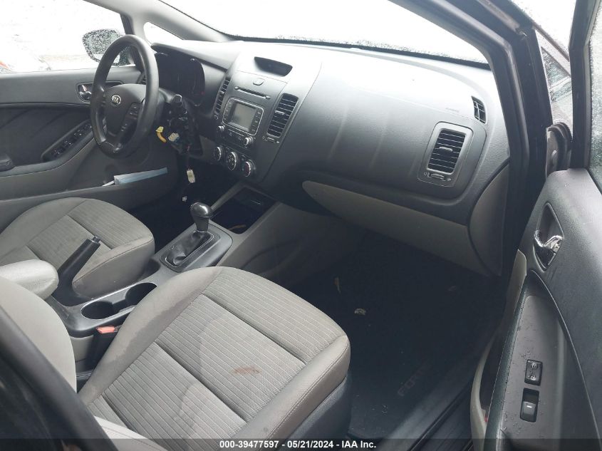 2016 KIA FORTE LX - KNAFX4A69G5455021