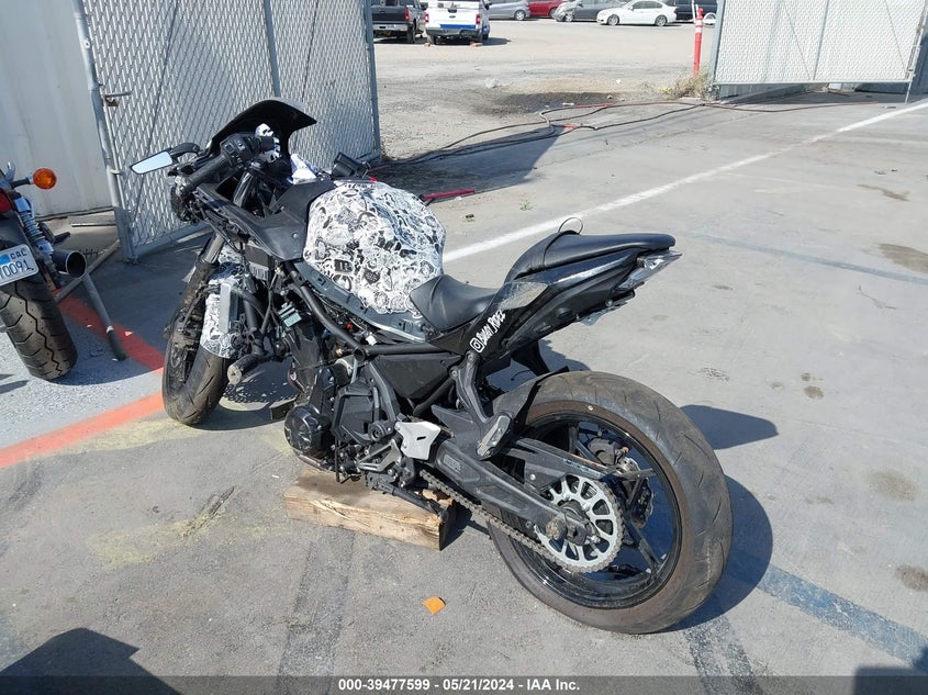2024 KAWASAKI EX650 SN O, 649 CC(VIN: ML5EXEP18RDAC9693