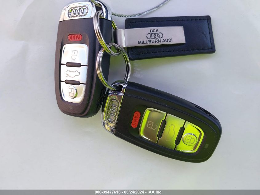 2010 Audi A4 2.0T Premium VIN: WAUBFAFL9AN056163 Lot: 39477615