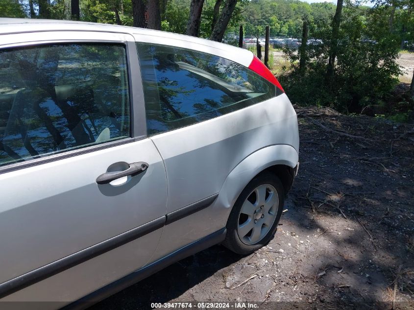 2001 Ford Focus Zx3 VIN: 3FAFP31381R132530 Lot: 39477674