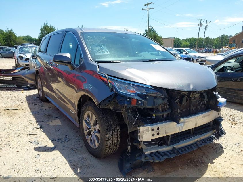 2021 TOYOTA SIENNA LE - 5TDKRKEC1MS018443