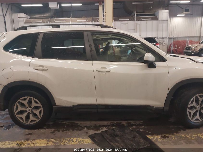 2019 Subaru Forester Premium VIN: JF2SKAEC5KH496141 Lot: 39477902