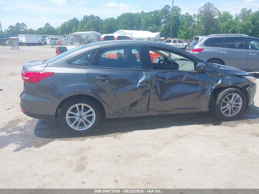 VIN 1FADP3F21JL318707 2018 FORD FOCUS SE