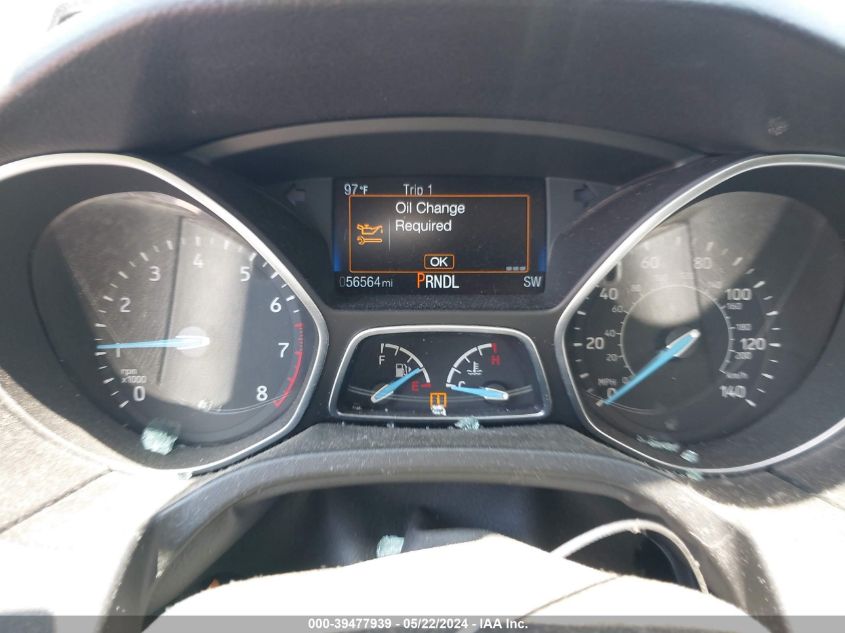 VIN 1FADP3F21JL318707 2018 FORD FOCUS SE