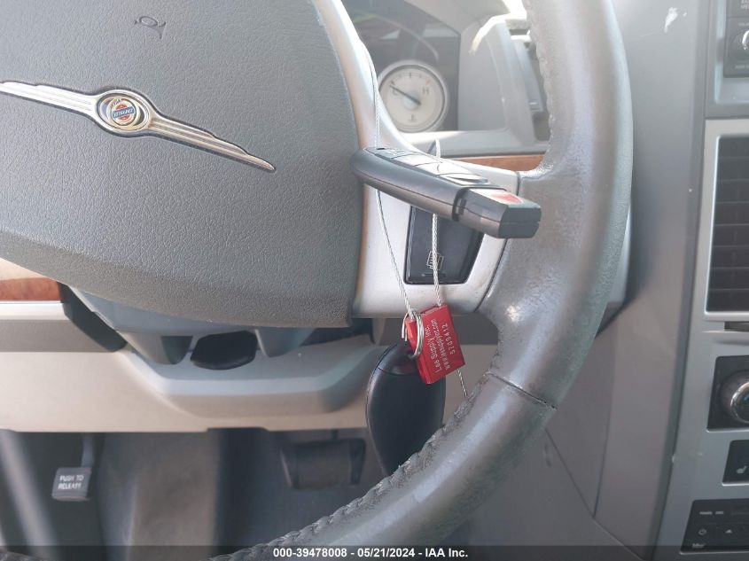 2009 Chrysler Town & Country Touring VIN: 2A8HR54X19R601104 Lot: 39478008