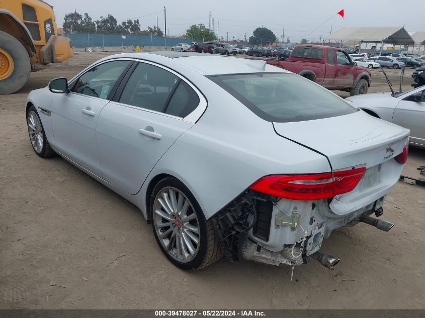 2017 Jaguar Xe 35T First Edition VIN: SAJAH4BV1HA946886 Lot: 39478027