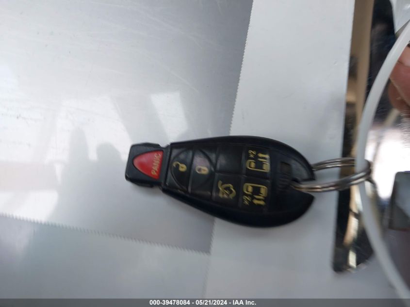 2012 Dodge Grand Caravan Sxt VIN: 2C4RDGCG1CR318832 Lot: 39478084