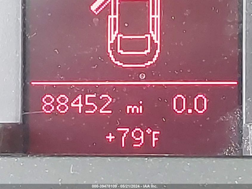 2011 Audi A4 2.0T Premium VIN: WAUHFAFL1BN038963 Lot: 39478109