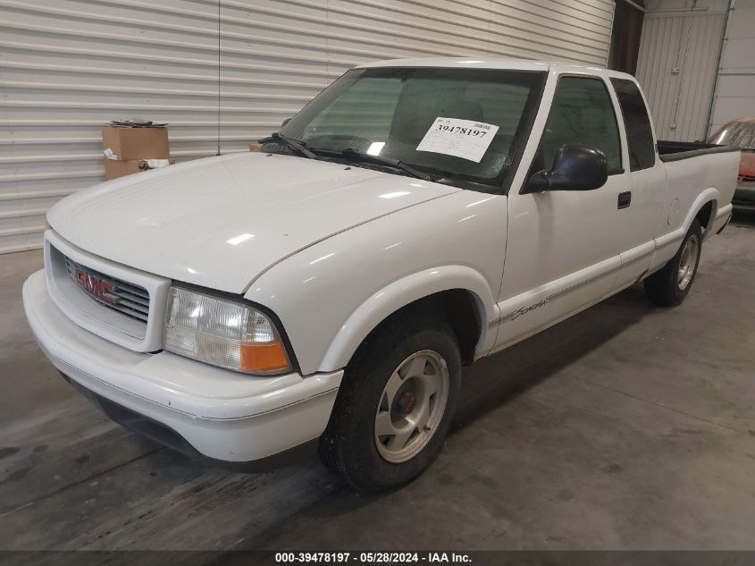 1998 GMC Sonoma Sls VIN: 1GTCS1949W8537415 Lot: 39478197