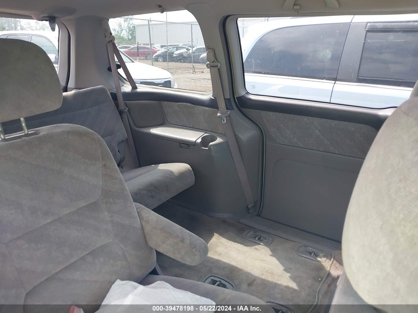 2004 Honda Odyssey Ex VIN: 5FNRL18664B098472 Lot: 39478198