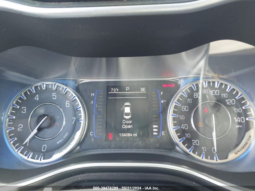 2015 Chrysler 200 Limited VIN: 1C3CCCAB4FN642694 Lot: 39478299