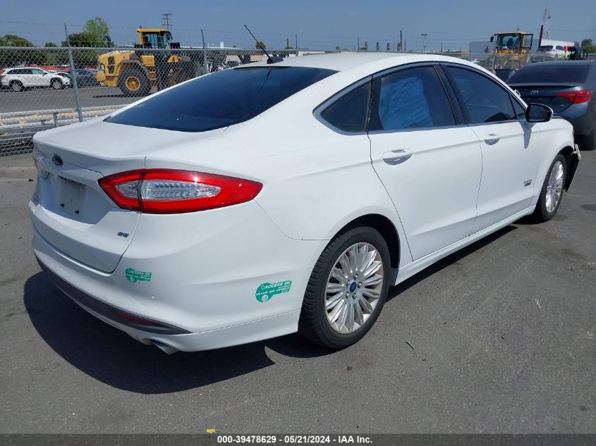 2016 Ford Fusion Energi Se Luxury VIN: 3FA6P0PUXGR122962 Lot: 39478629