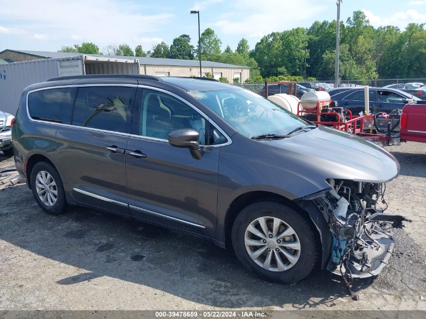 2017 Chrysler Pacifica Touring-L VIN: 2C4RC1BG0HR753169 Lot: 39478659