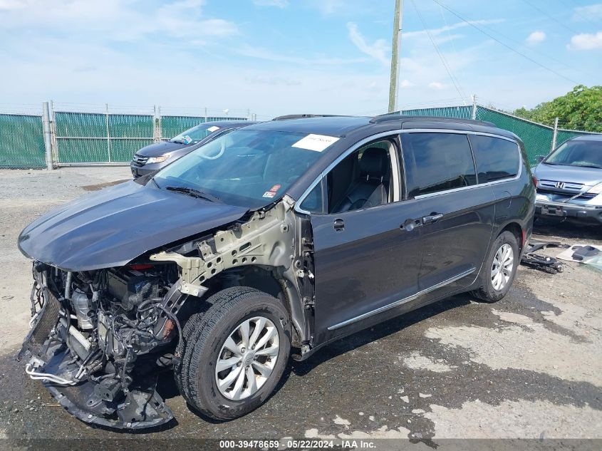 2017 Chrysler Pacifica Touring-L VIN: 2C4RC1BG0HR753169 Lot: 39478659