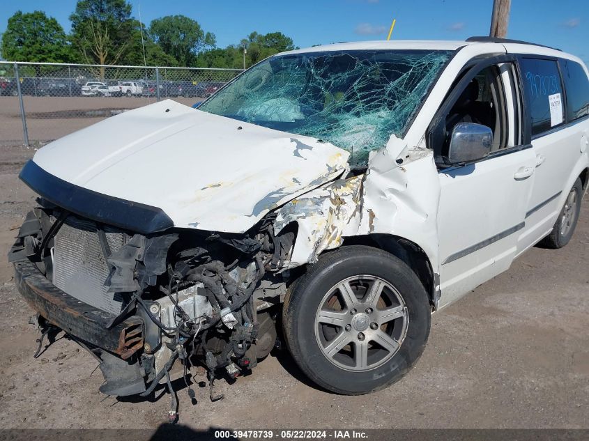 2011 Chrysler Town & Country Touring-L VIN: 2A4RR8DG3BR694737 Lot: 39478739