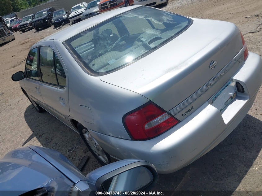 2000 Nissan Altima Gle/Gxe/Se VIN: 1N4DL01A5YC129707 Lot: 39478743
