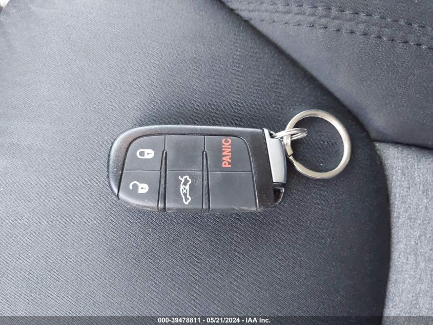 2019 Chrysler 300 Touring VIN: 2C3CCAAG3KH614355 Lot: 39478811