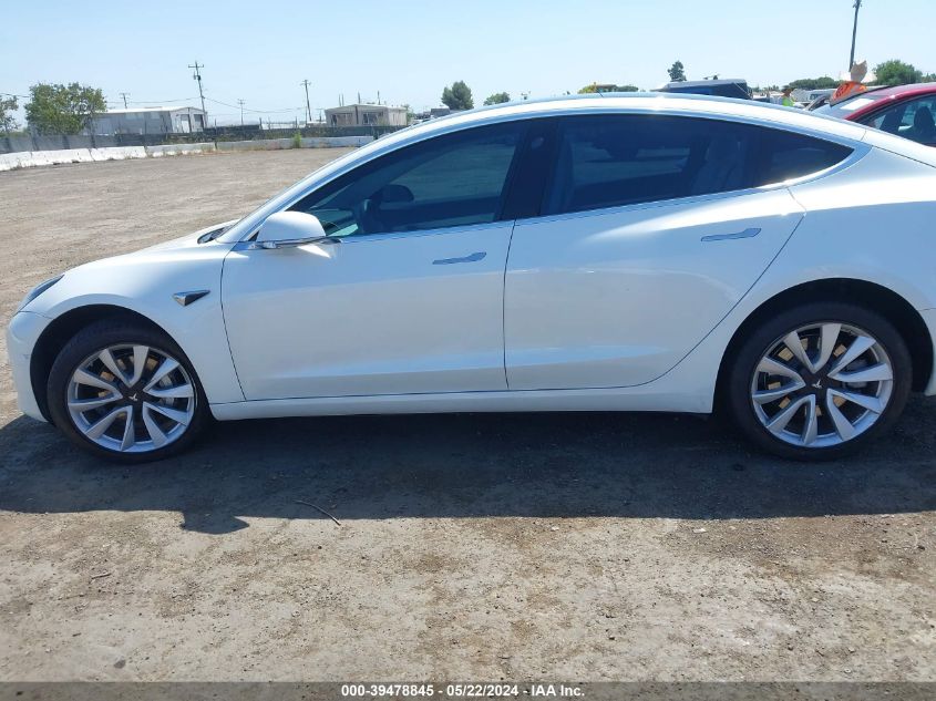 2019 Tesla Model 3 Long Range/Performance VIN: 5YJ3E1EB8KF437277 Lot: 39478845