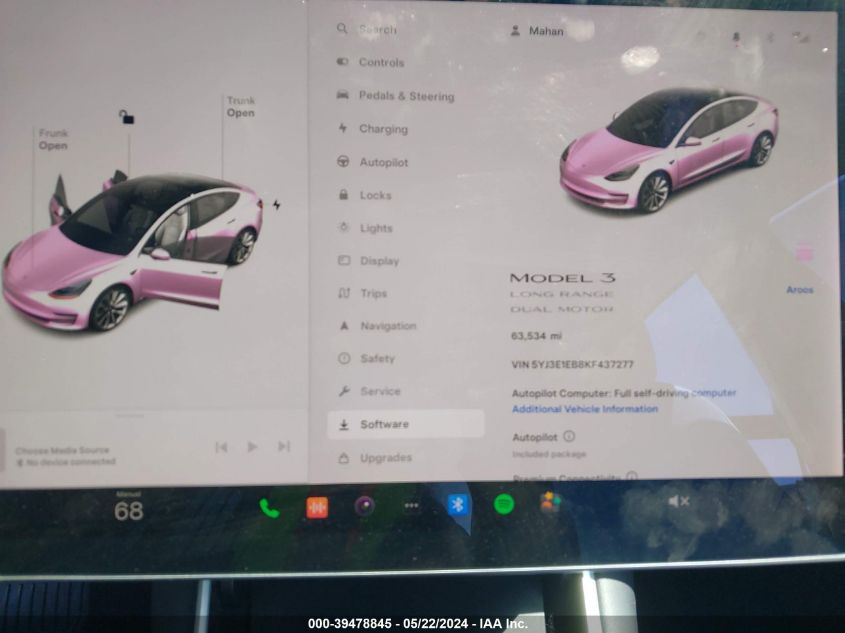 2019 Tesla Model 3 Long Range/Performance VIN: 5YJ3E1EB8KF437277 Lot: 39478845