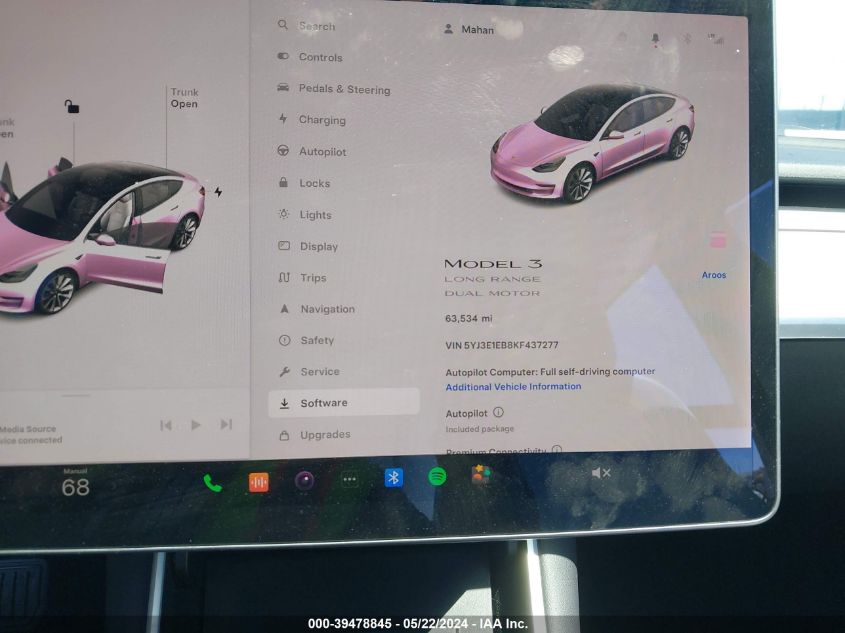 2019 Tesla Model 3 Long Range/Performance VIN: 5YJ3E1EB8KF437277 Lot: 39478845