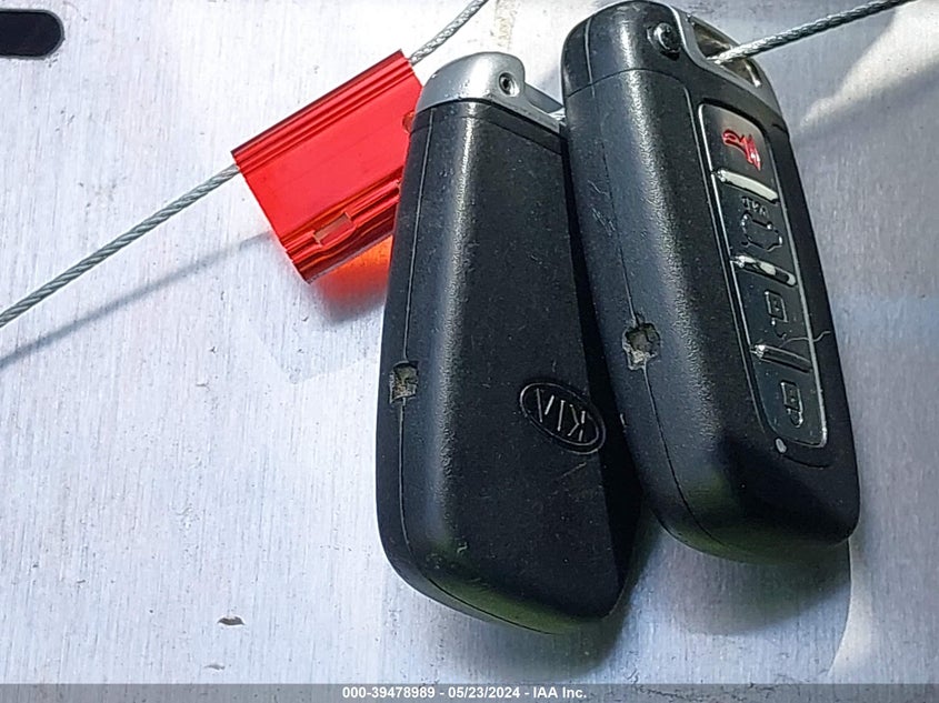 2011 Kia Sorento Ex V6 VIN: 5XYKU4A29BG074826 Lot: 39478989