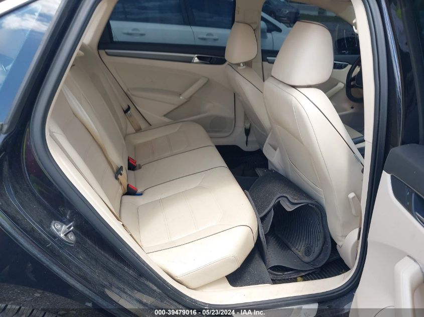 2017 Volkswagen Passat 1.8T R-Line VIN: 1VWDT7A34HC049879 Lot: 39479016