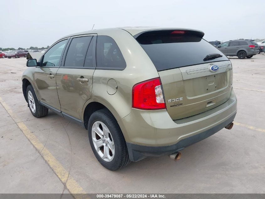 VIN ZPBUA1ZLXKLA03550 2013 FORD EDGE no.3