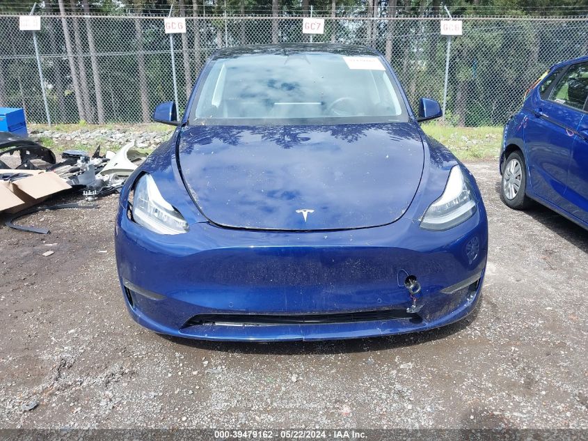 2022 Tesla Model Y Long Range Dual Motor All-Wheel Drive VIN: 7SAYGDEE0NF457249 Lot: 39479162