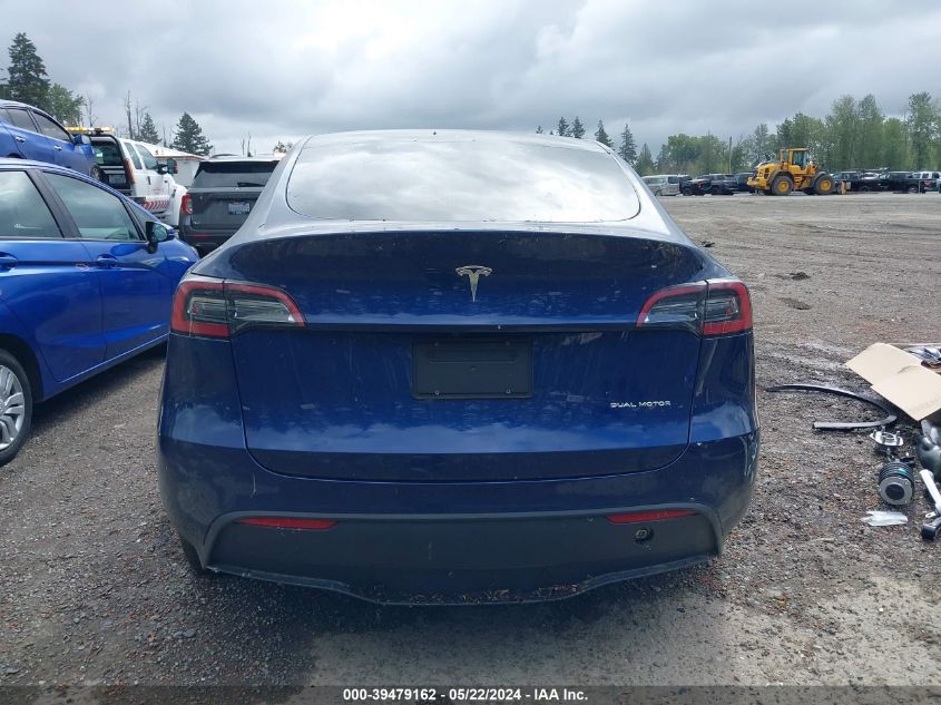 2022 Tesla Model Y Long Range Dual Motor All-Wheel Drive VIN: 7SAYGDEE0NF457249 Lot: 39479162