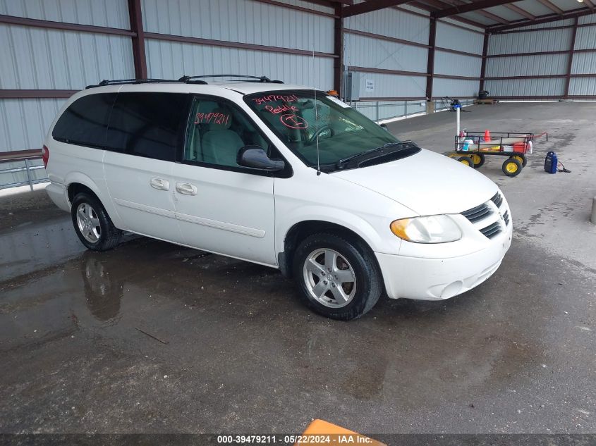 2005 Dodge Grand Caravan Sxt VIN: 2D4GP44L35R282818 Lot: 39479211