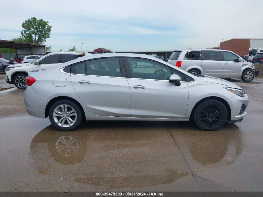 2019 Chevrolet Cruze Lt VIN: 1G1BE5SM3K7142949 Lot: 39479299