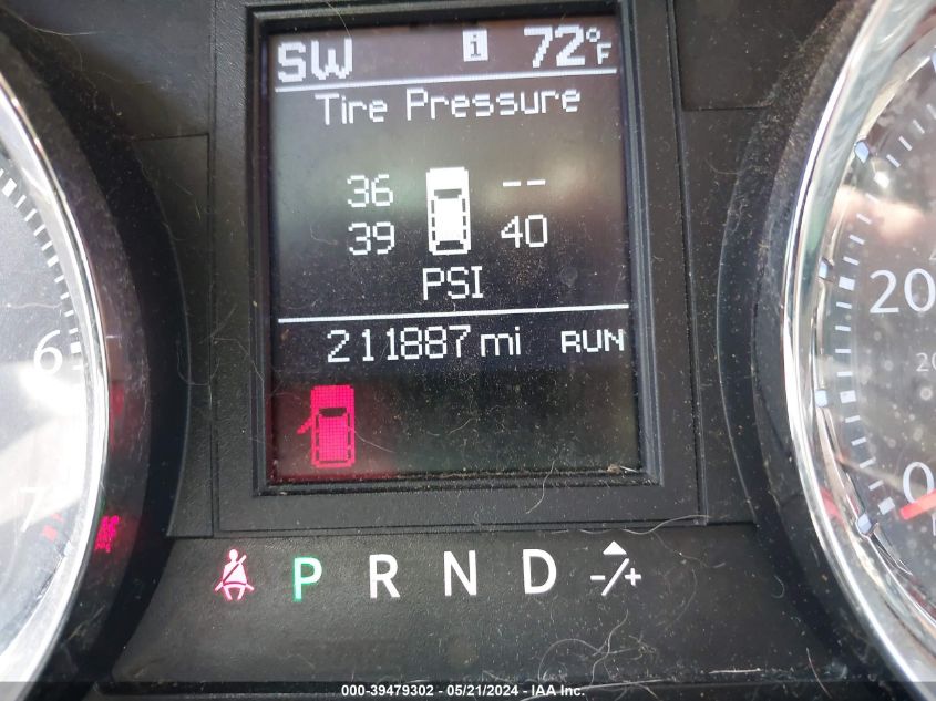 2011 Chrysler Town & Country Touring-L VIN: 2A4RR8DG9BR789173 Lot: 39479302