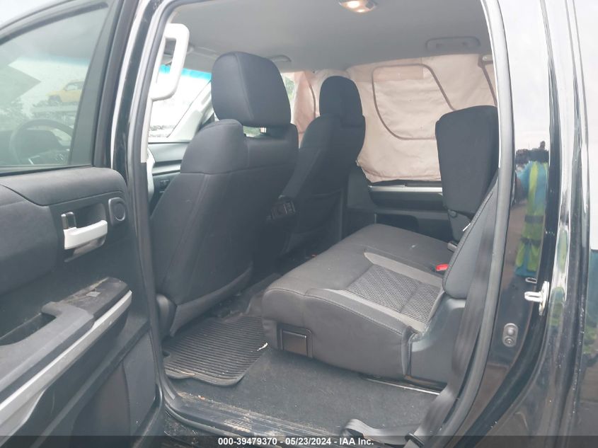 2017 Toyota Tundra Sr5 4.6L V8 VIN: 5TFEM5F13HX114424 Lot: 39479370