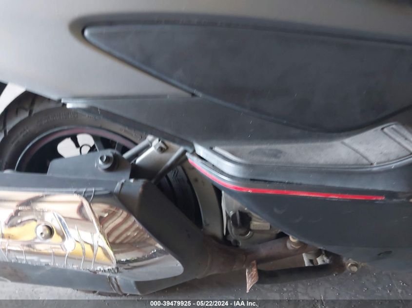 2013 SUZUKI AN400 A JS1CK44B7D2100661