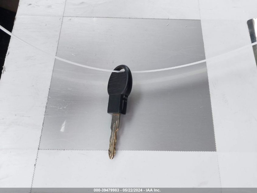 2016 Chrysler Town & Country Touring VIN: 2C4RC1BG8GR141042 Lot: 39479983