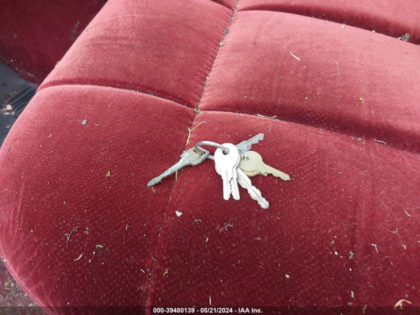 1986 Ford F250 VIN: 1FTHX26L7GKB40931 Lot: 39480139