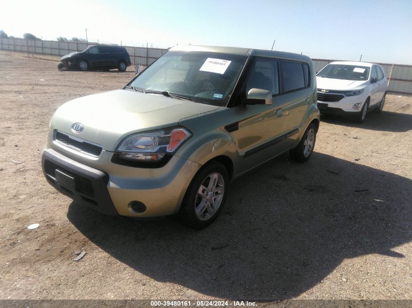 2010 Kia Soul + VIN: KNDJT2A28A7064223 Lot: 39480161