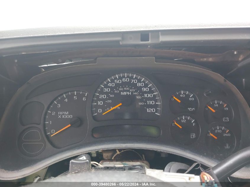 2005 Chevrolet Tahoe Ls VIN: 1GNEC13T95J211229 Lot: 39480266