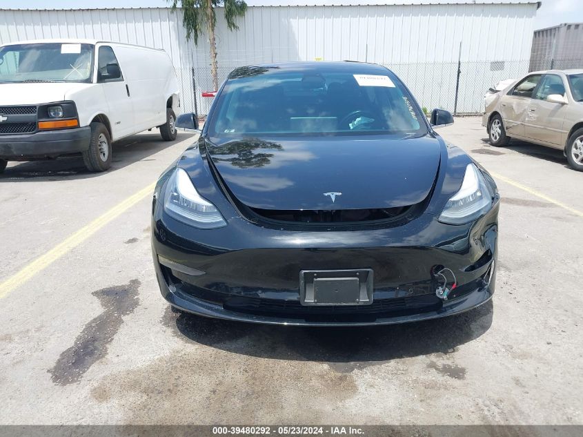 2018 Tesla Model 3 Long Range/Mid Range VIN: 5YJ3E1EAXJF172335 Lot: 39480292