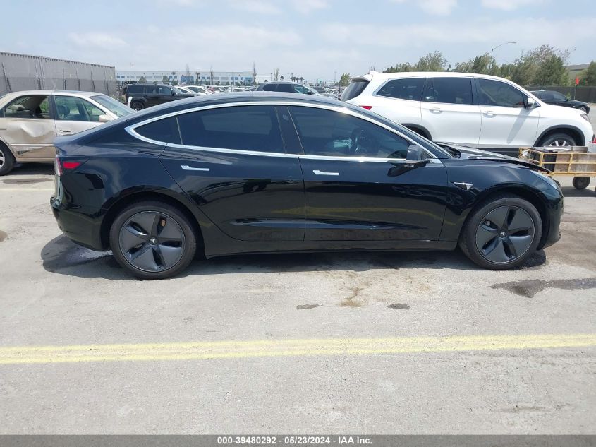 2018 Tesla Model 3 Long Range/Mid Range VIN: 5YJ3E1EAXJF172335 Lot: 39480292