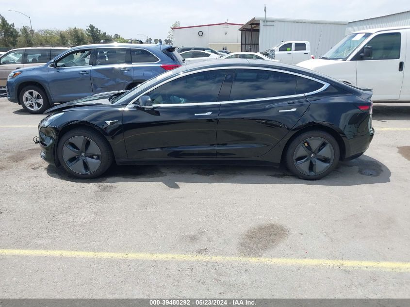 2018 Tesla Model 3 Long Range/Mid Range VIN: 5YJ3E1EAXJF172335 Lot: 39480292