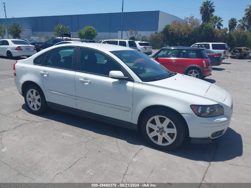 2005 Volvo S40 T5 VIN: YV1MS682052083813 Lot: 39480370