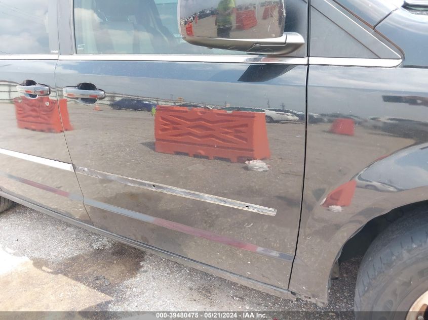 2010 Chrysler Town & Country Touring Plus VIN: 2A4RR8DX4AR480385 Lot: 39480475